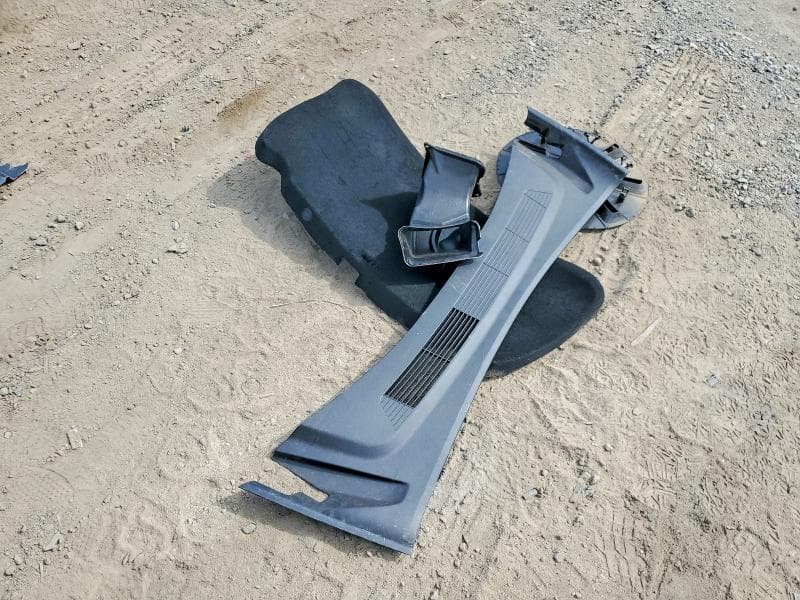 2026 TESLA MODEL 3 12
