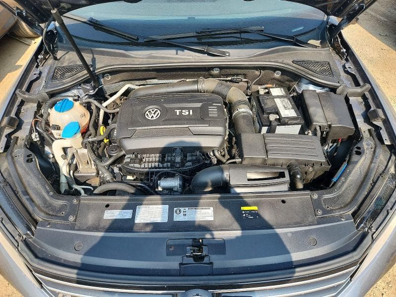 2017 VOLKSWAGEN PASSAT R-LINE 11