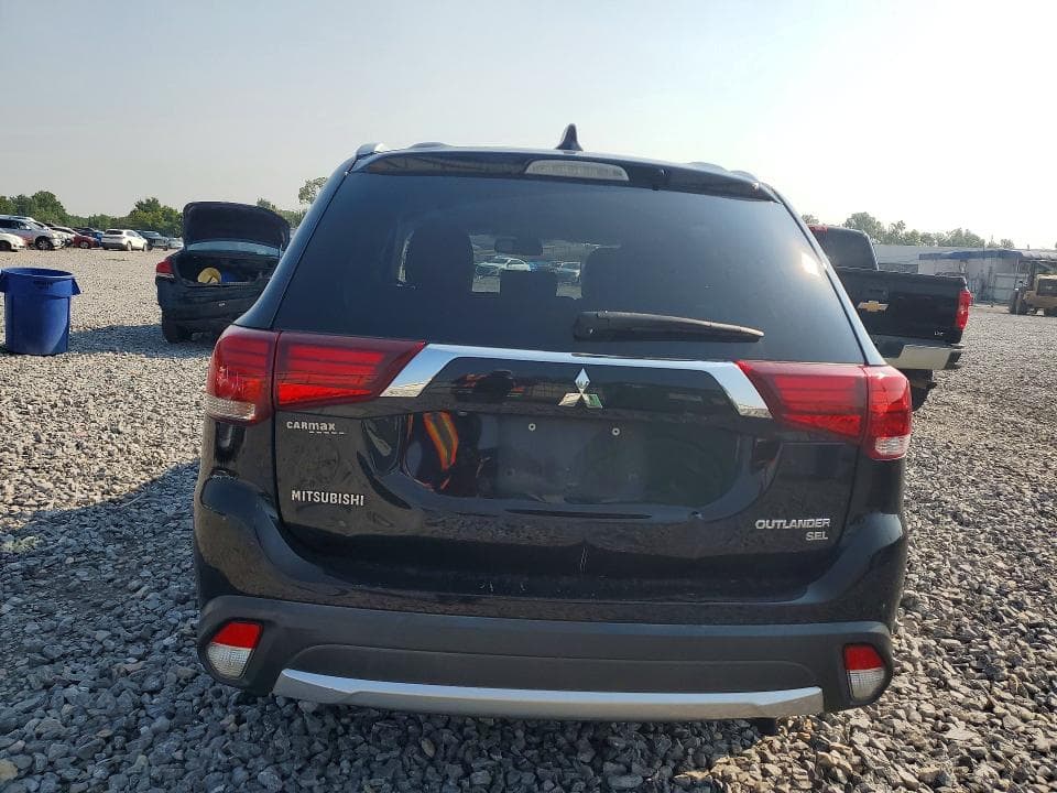 2018 MITSUBISHI OUTLANDER SE 6