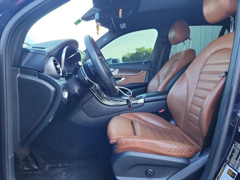 2018 MERCEDES-BENZ GLC 300 7