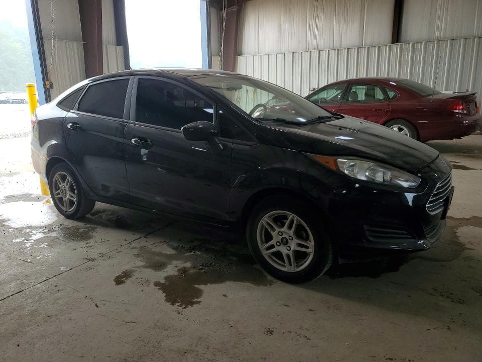2018 FORD FIESTA SE 4