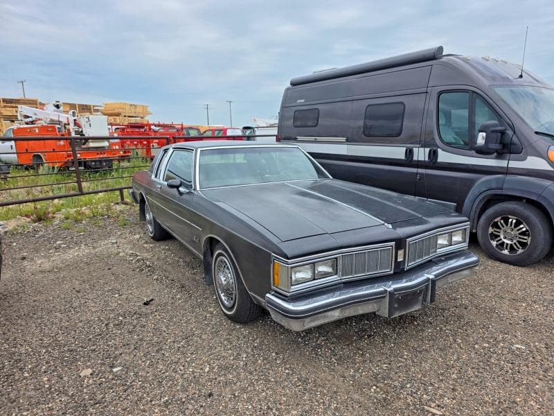 1980 OLDSMOBILE DELTA 88 ROYALE BRO 4