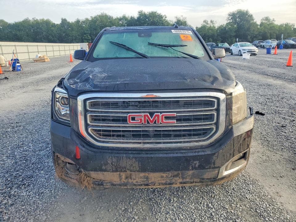 2017 GMC YUKON SLT 5