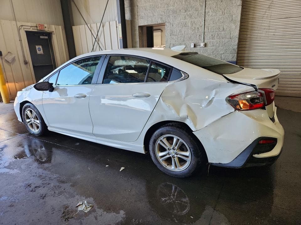 2017 CHEVROLET CRUZE LT 2