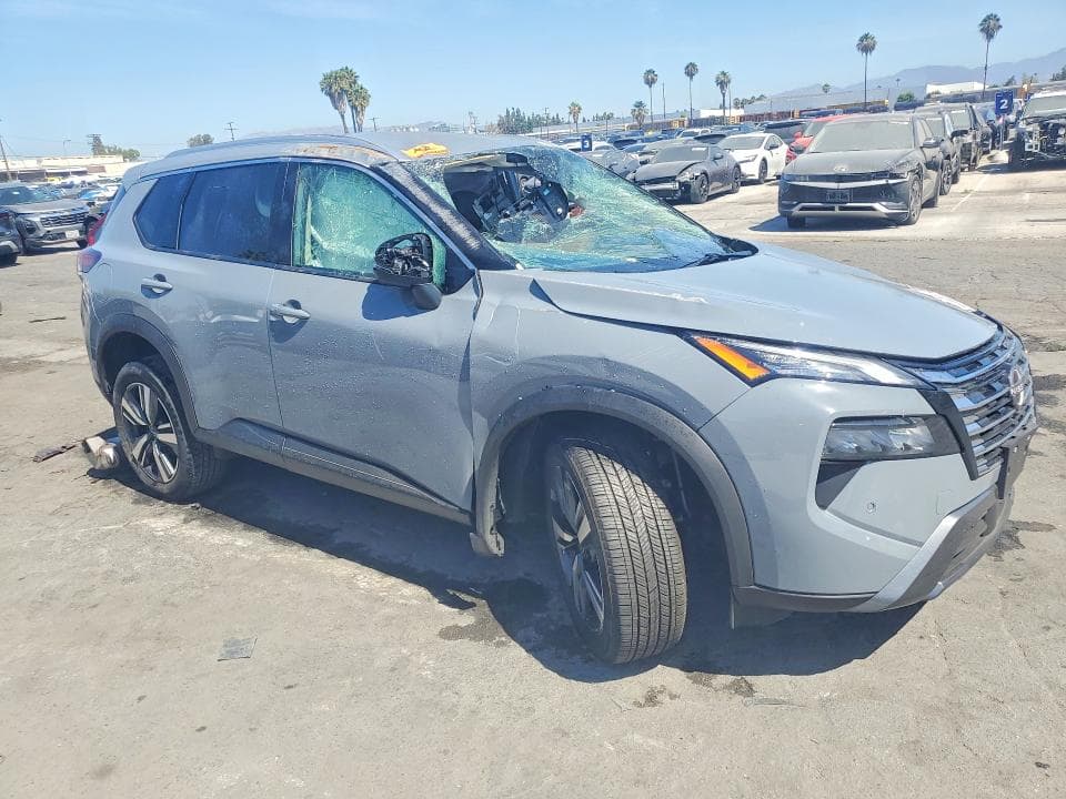 2026 NISSAN ROGUE SL 4