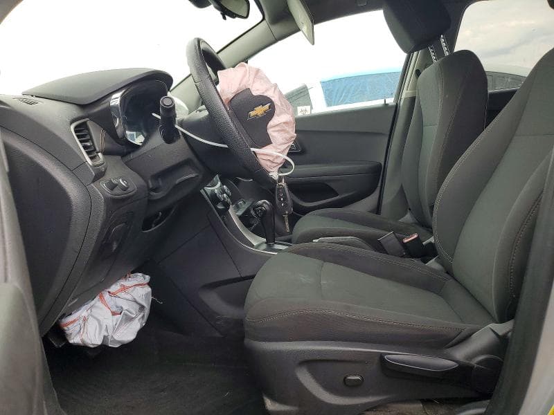 2020 CHEVROLET TRAX LS 7