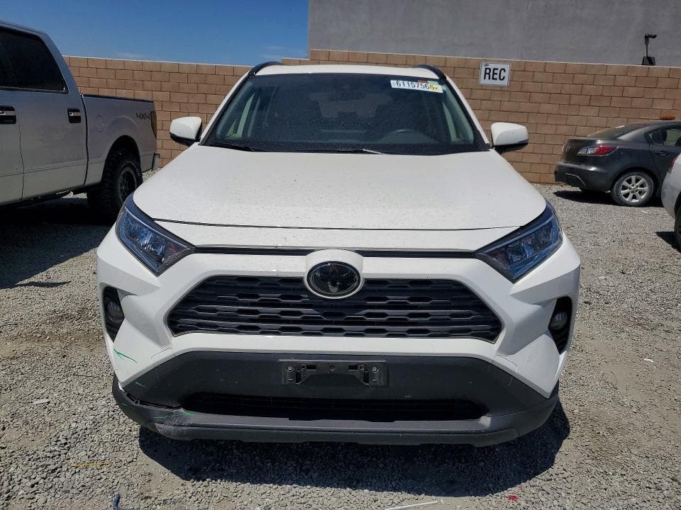 2019 TOYOTA RAV4 XLE PREMIUM 5
