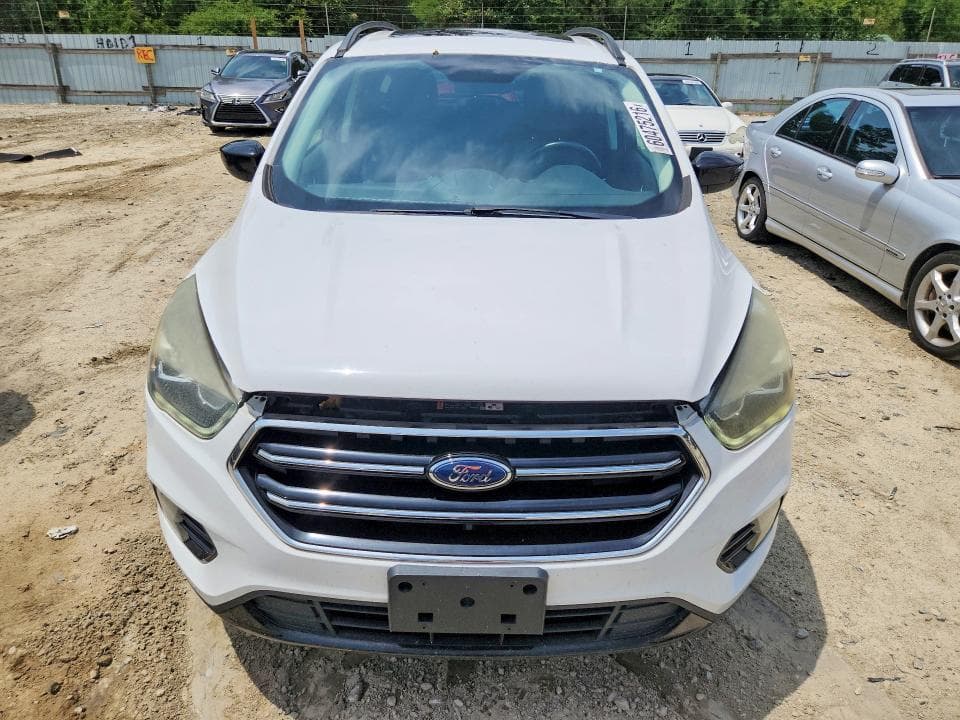 2017 FORD ESCAPE SE 5
