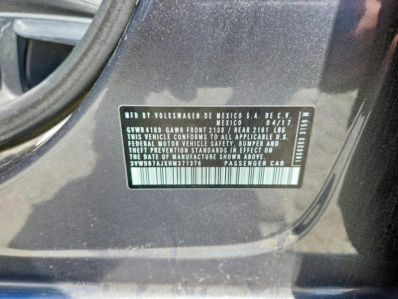 2017 VOLKSWAGEN JETTA SE 12