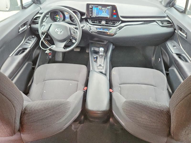 2018 TOYOTA C-HR XLE PREMIUM 8
