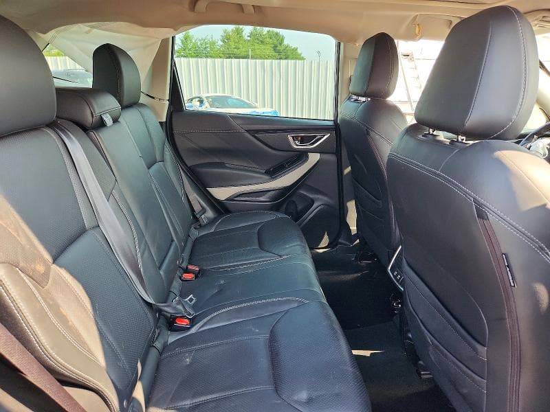 2022 SUBARU FORESTER LIMITED 10