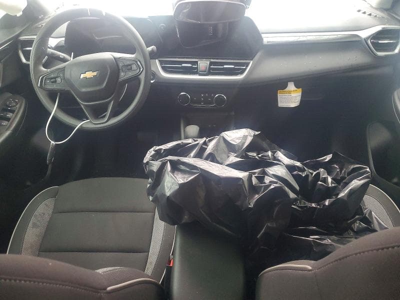 2026 CHEVROLET TRAILBLAZER LS 8