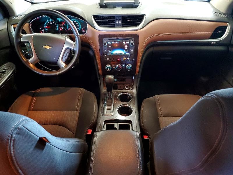 2017 CHEVROLET TRAVERSE LT 8