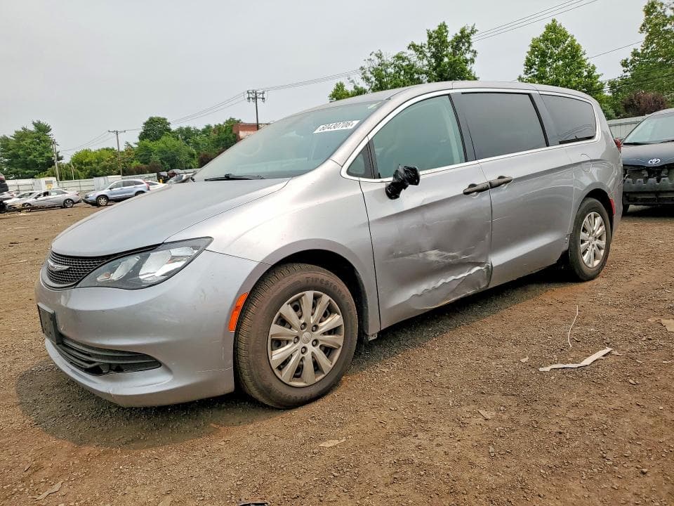 2020 CHRYSLER VOYAGER L