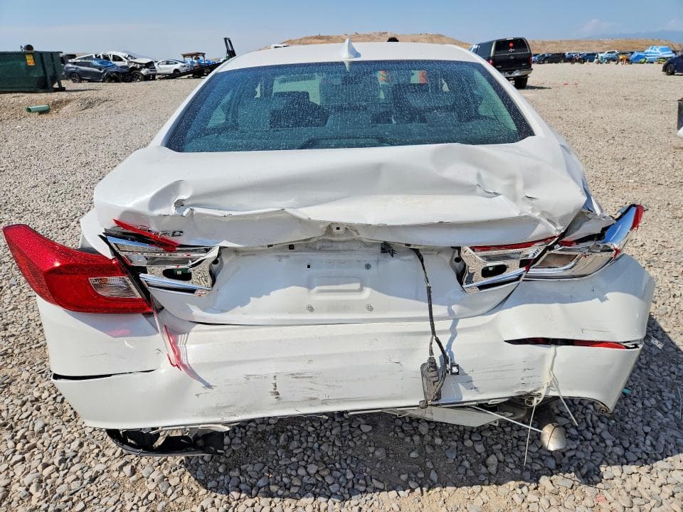 2019 HONDA ACCORD EX 6