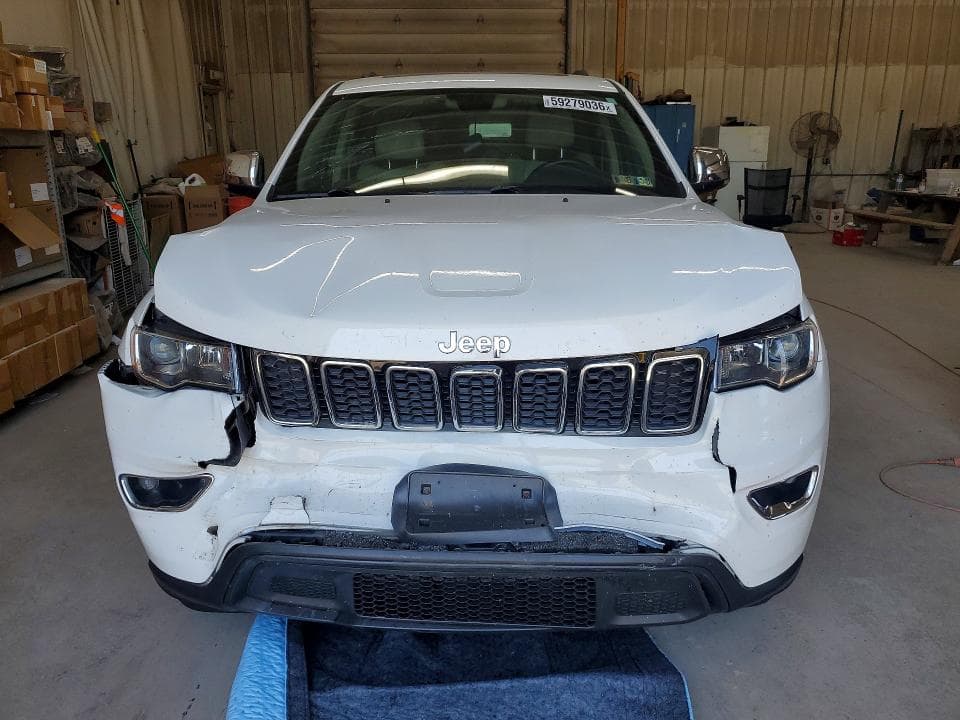 2017 JEEP GRAND CHEROKEE LIMITED 5