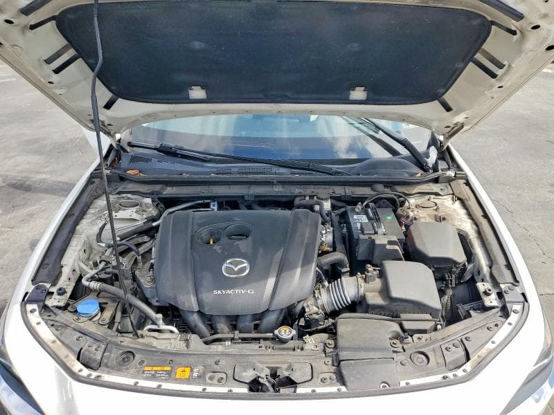 2020 MAZDA 3 PREMIUM 11