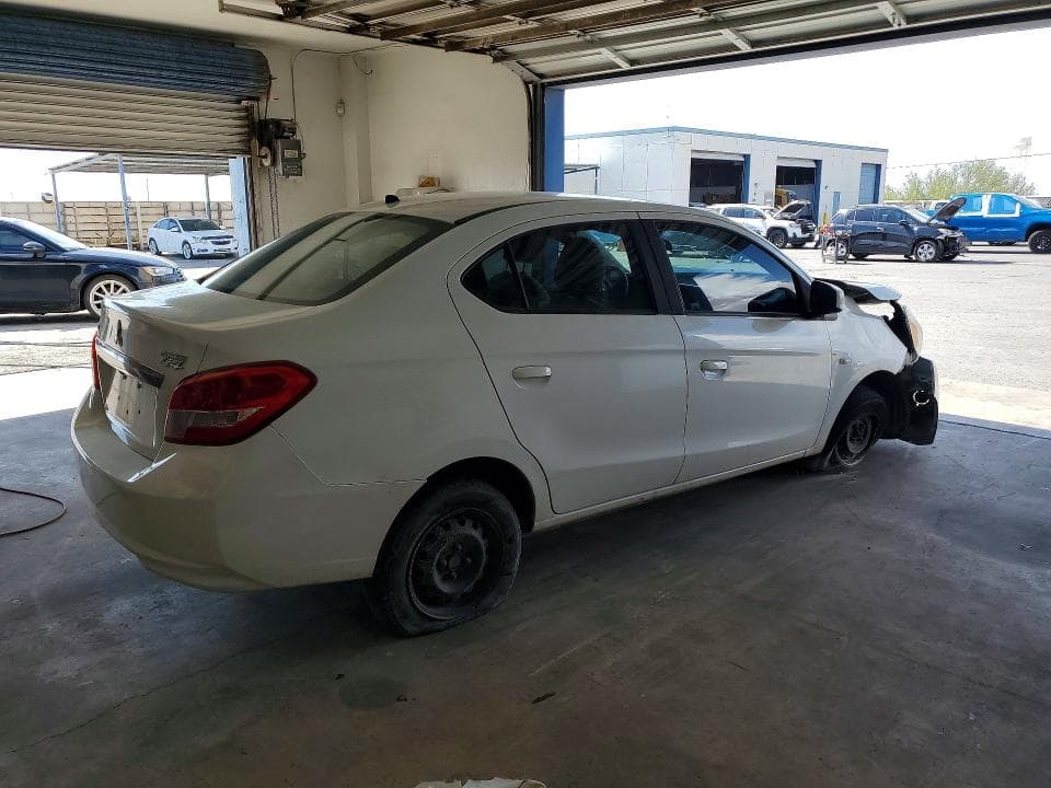 2018 MITSUBISHI MIRAGE G4 ES 3