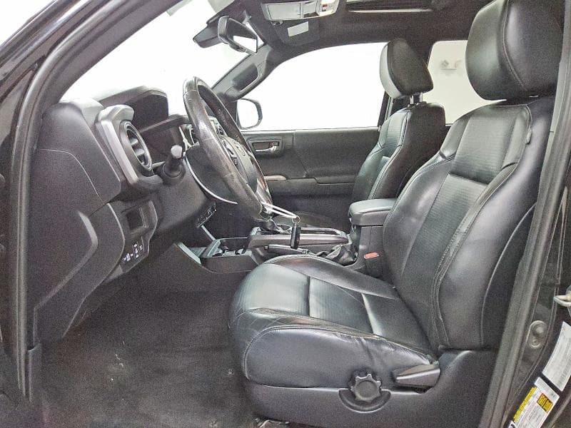 2018 TOYOTA TACOMA TRD SPORT 7