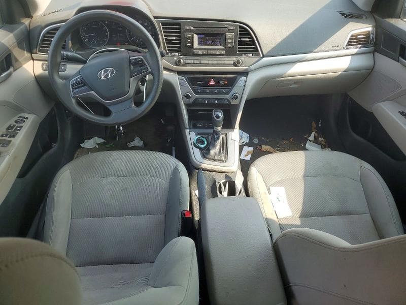 2017 HYUNDAI ELANTRA SE 8