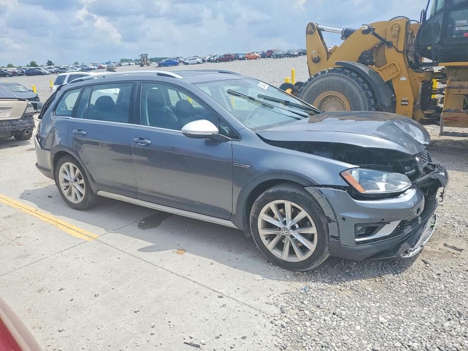 2017 VOLKSWAGEN GOLF ALLTRACK S 4