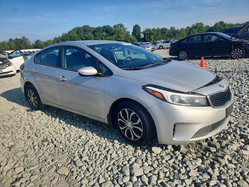 2018 KIA FORTE LX 4