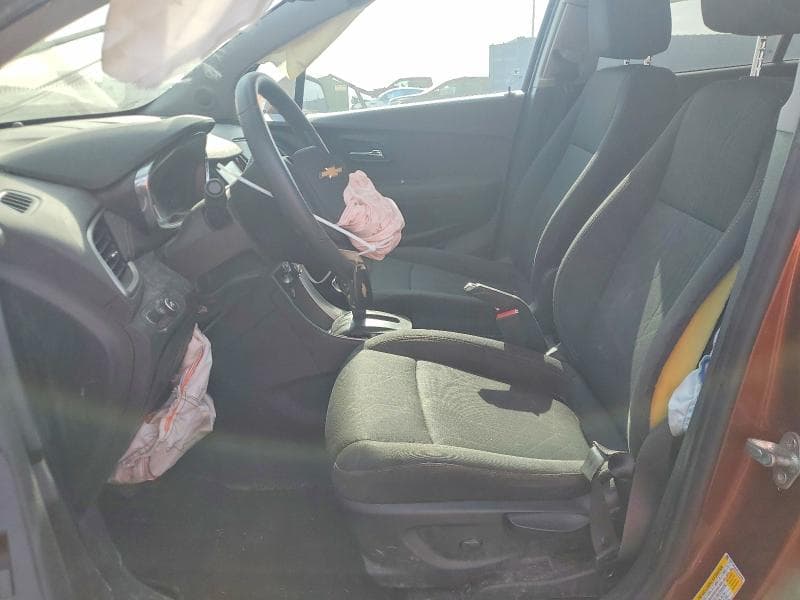 2019 CHEVROLET TRAX 1LT 7