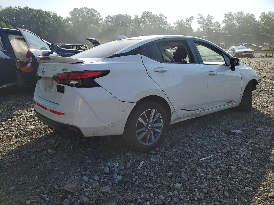 2021 NISSAN VERSA SV 3