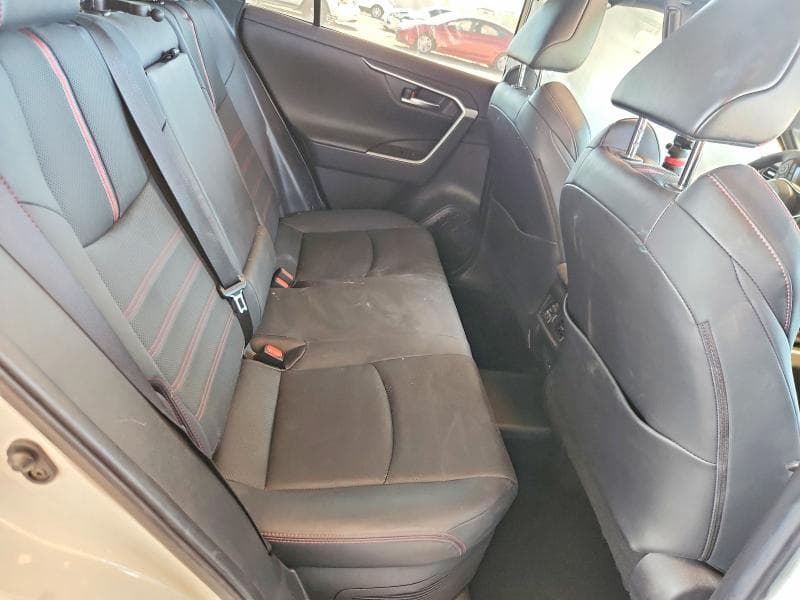 2022 TOYOTA RAV4 PRIME XSE 11
