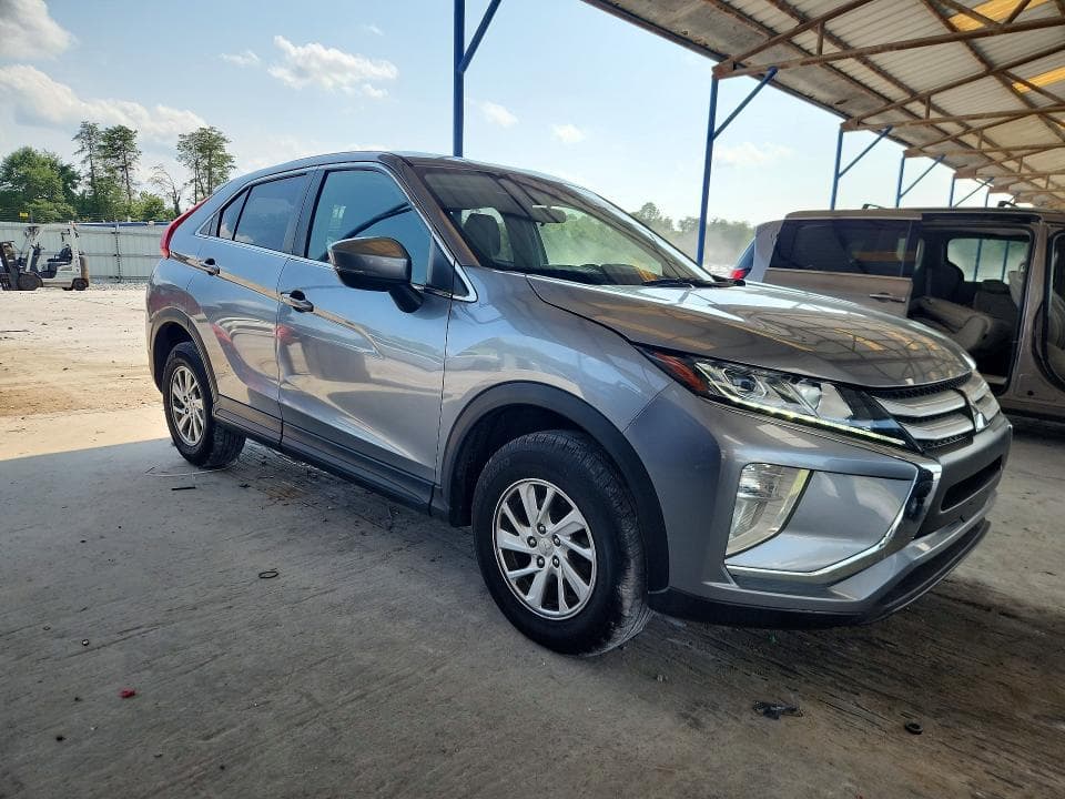 2019 MITSUBISHI ECLIPSE CROSS ES 4