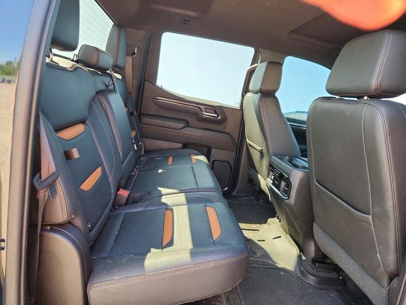 2022 GMC SIERRA K1500 AT4 10