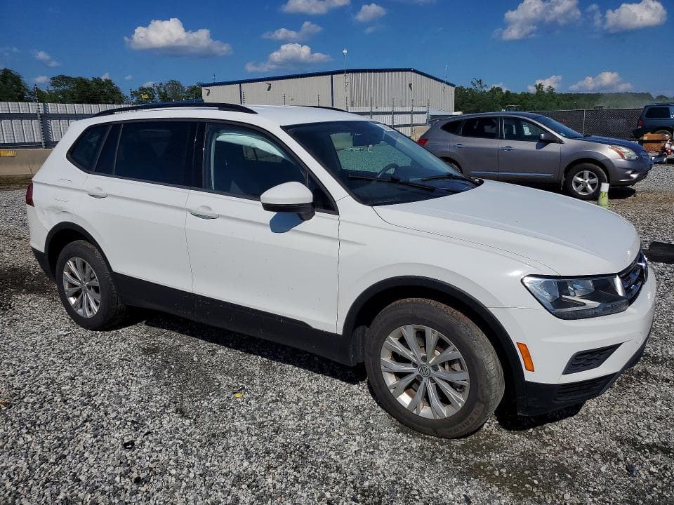 2018 VOLKSWAGEN TIGUAN S 4