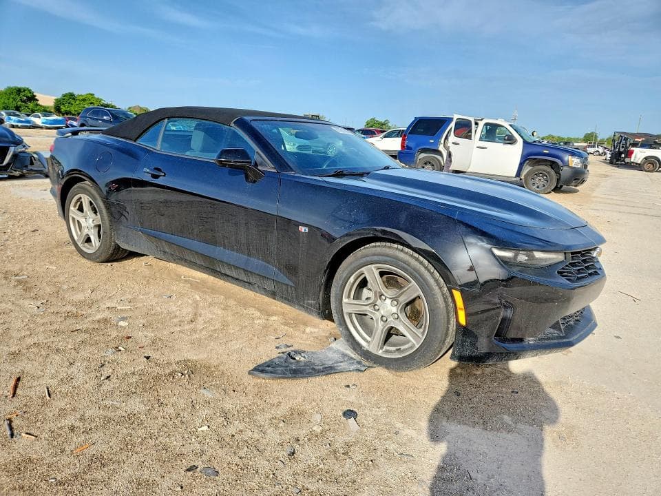 2019 CHEVROLET CAMARO LS 4