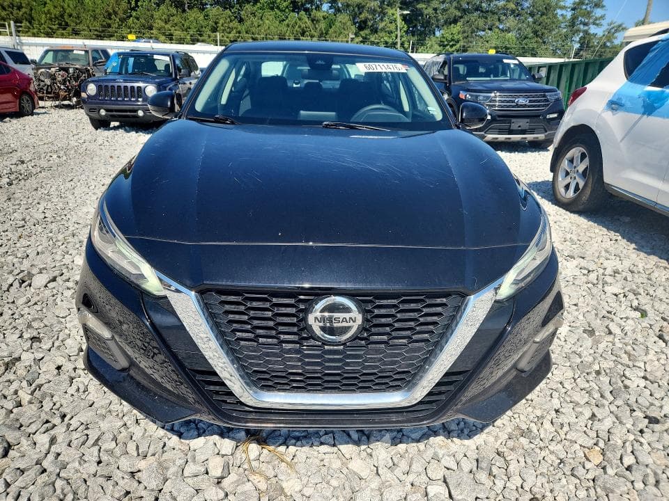 2022 NISSAN ALTIMA SV 5
