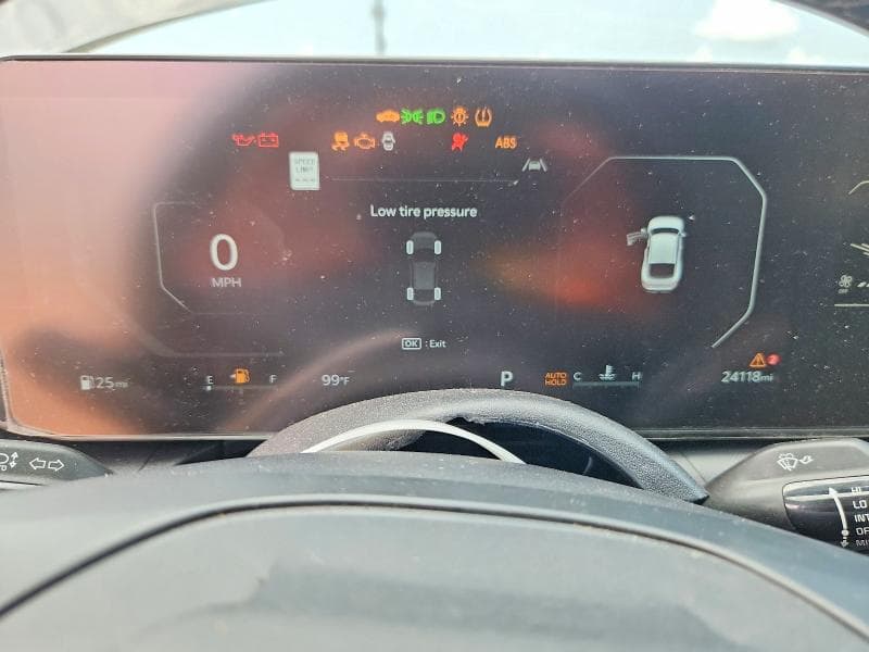 2025 KIA K4 EX 9