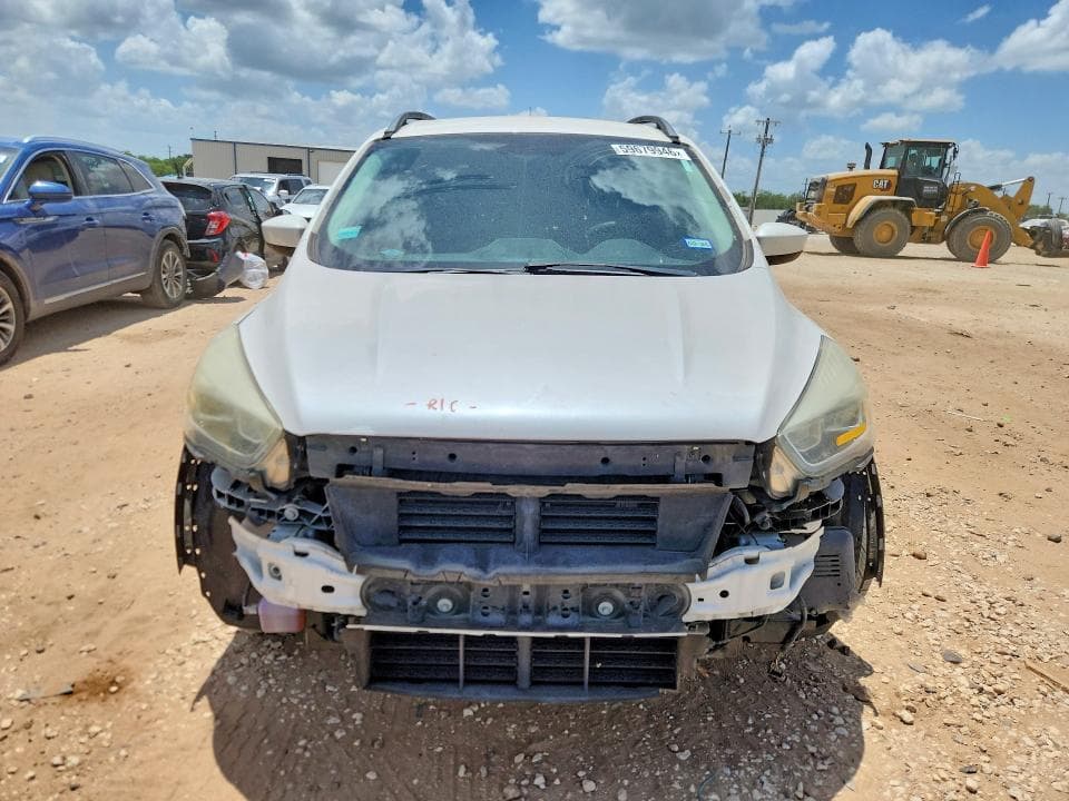 2017 FORD ESCAPE SE 5