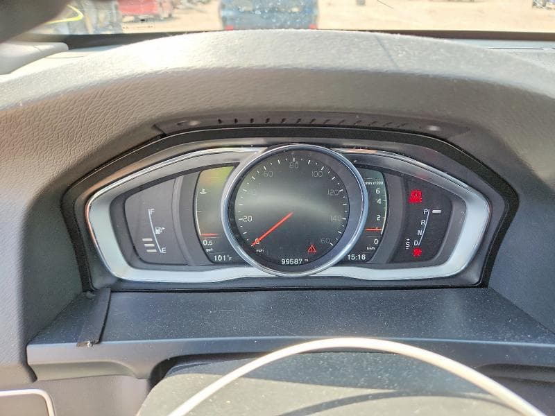 2018 VOLVO S60 DYNAMIC 9