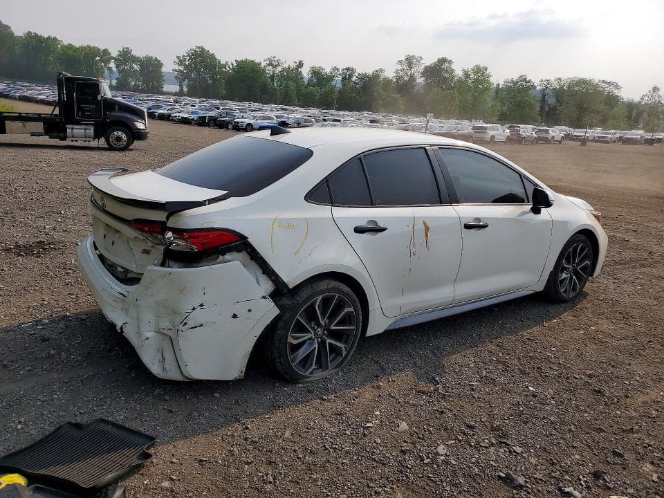 2020 TOYOTA COROLLA SE 3