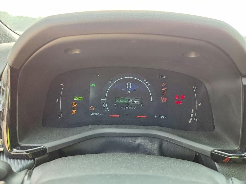2025 TOYOTA CAMRY SE 9