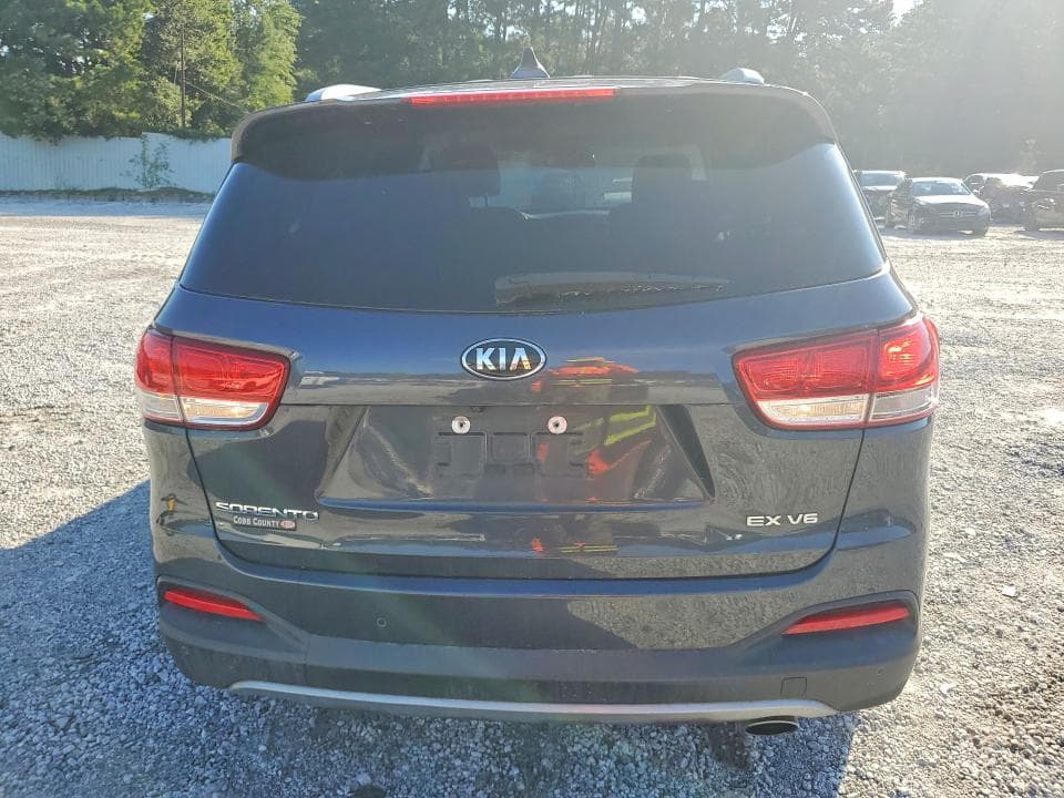 2017 KIA SORENTO EX 6