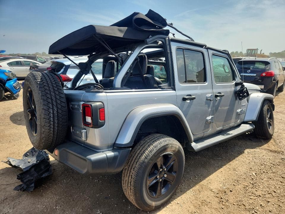2020 JEEP WRANGLER UNLIMITED SAHARA 3