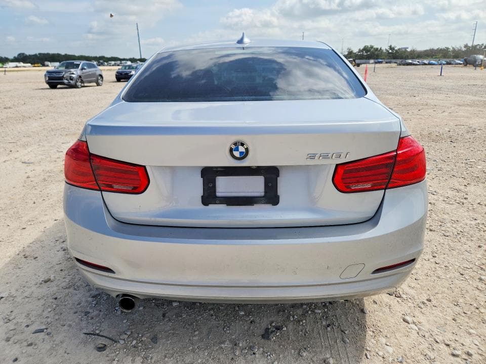 2018 BMW 320 I 6
