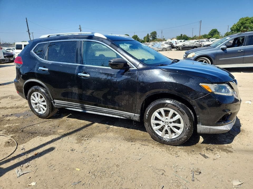 2017 NISSAN ROGUE SV 4