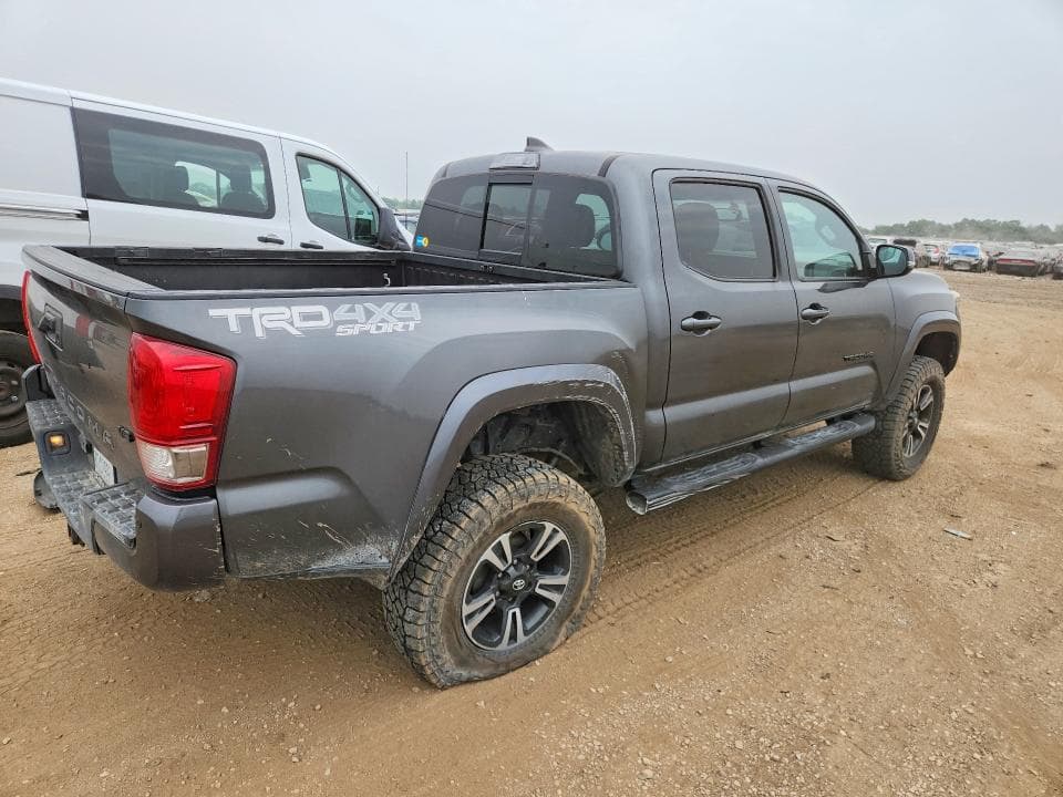 2017 TOYOTA TACOMA TRD SPORT 3