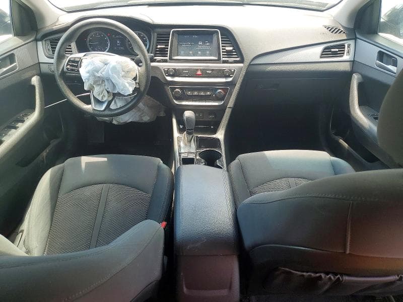 2019 HYUNDAI SONATA SE 8