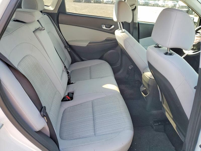2023 HYUNDAI KONA SEL 10