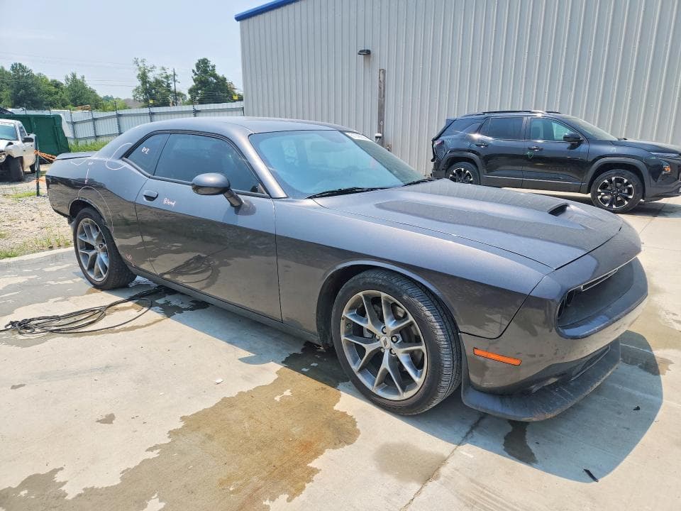 2022 DODGE CHALLENGER GT 4