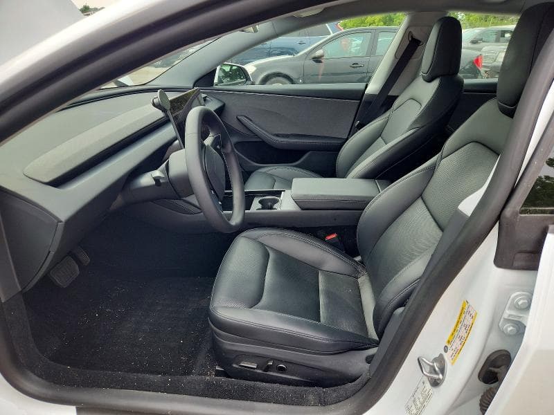 2026 TESLA MODEL 3 7