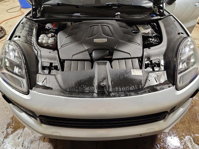 2019 PORSCHE CAYENNE 12