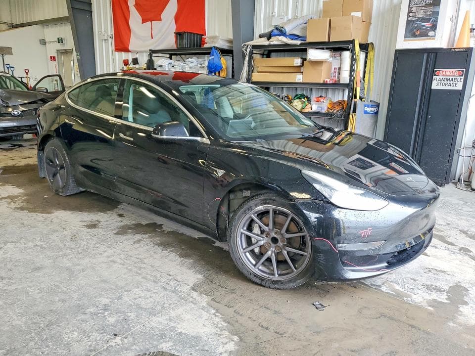 2019 TESLA MODEL 3 4